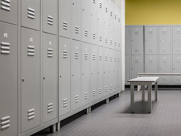 Scaffali-e-mobili-in-ferro-reggio-emilia