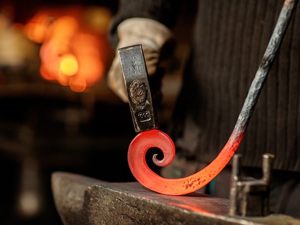 Fabbro-su-misura-carpi